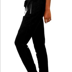 NWT Alo Yoga Urban Moto Sweatpants XS Black